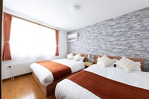 HONGO 11 HOTEL