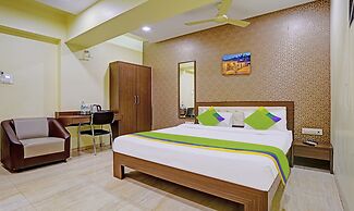 Treebo De Grandeur Anand Nagar