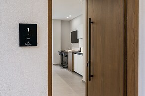 Ostrakon Suites