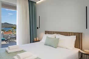 Ostrakon Suites