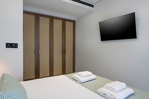 Ostrakon Suites