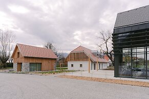 Pira Hotel