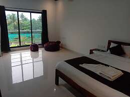 Berryl Resorts