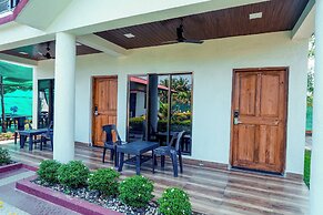 Berryl Resorts