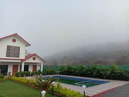 Berryl Resorts