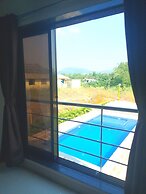 Berryl Resorts