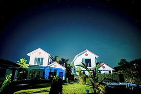 Berryl Resorts