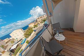 HOTEL MEDITERRANEE