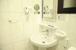 Yan Apartments Hotel