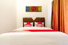 Capital O 92444 Kamojo Guest House