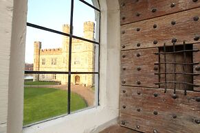 Maidens Tower B&B