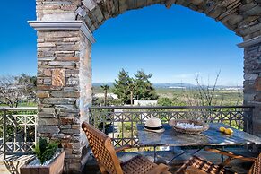 Oniropetra Luxury Suites