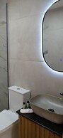 Oniropetra Luxury Suites