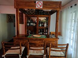 libra lodge