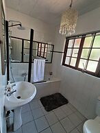 libra lodge