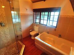 libra lodge