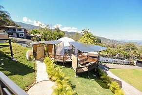 ALMA Glamping