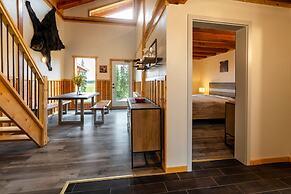 Red Cariboo Resort