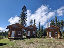 Red Cariboo Resort