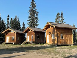 Red Cariboo Resort