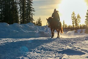 Red Cariboo Resort