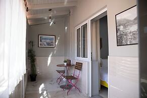 Hotel Jonian