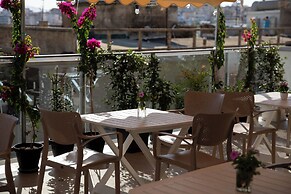 Hotel Jonian
