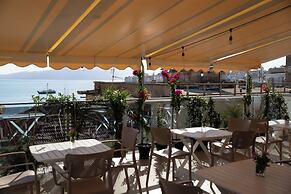 Hotel Jonian