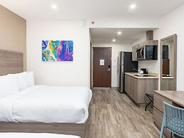 Hotel Mesaluna Short & Long Stay