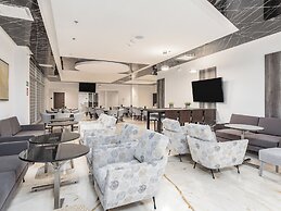 Hotel Mesaluna Short & Long Stay