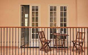 1 Bed Flat - Sleeps 4 - Balcony - Wifi