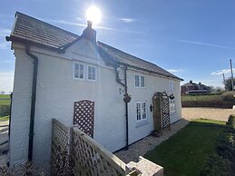 Character Detached 3-bed Cottage Audlem Cheshire