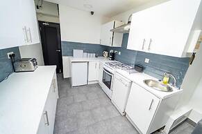 Modern Studio Next to University of Birmingham