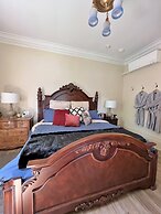 The Saucy Willow Inn and Cottages