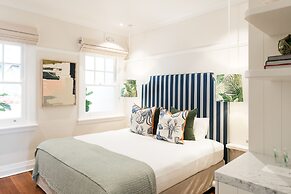 Barrenjoey House