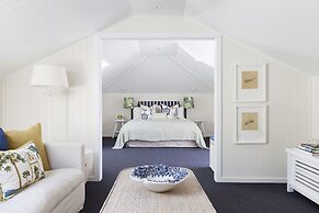 Barrenjoey House