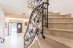 Villa Dora in Argaka