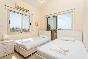 Rose Villas Collection