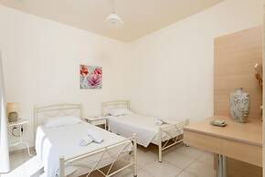 Lourdas Villas Collection