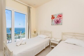 Lourdas Villas Collection