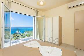 Lourdas Villas Collection