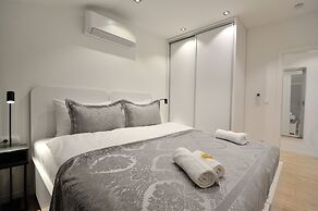 Solaris Apartments