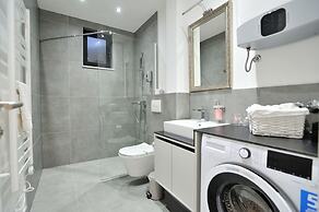 Solaris Apartments