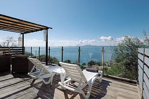 The Greystone House by Konnect, Views to the Sea