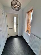 4-bed House in Elgin, Optional fee for hot tub