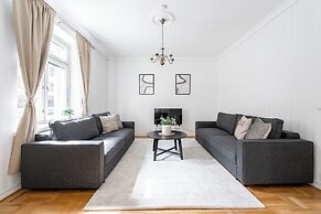 Historical 2BR Apartment with Sauna & Great Location