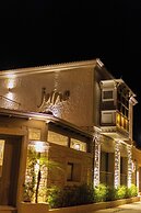 June Alaçatı (+15 Adult only)