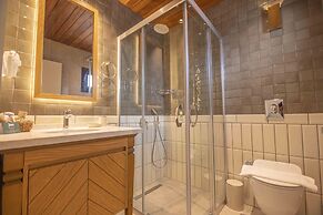 June Alaçatı (+15 Adult only)