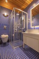 June Alaçatı (+15 Adult only)