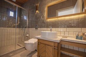 June Alaçatı (+15 Adult only)
